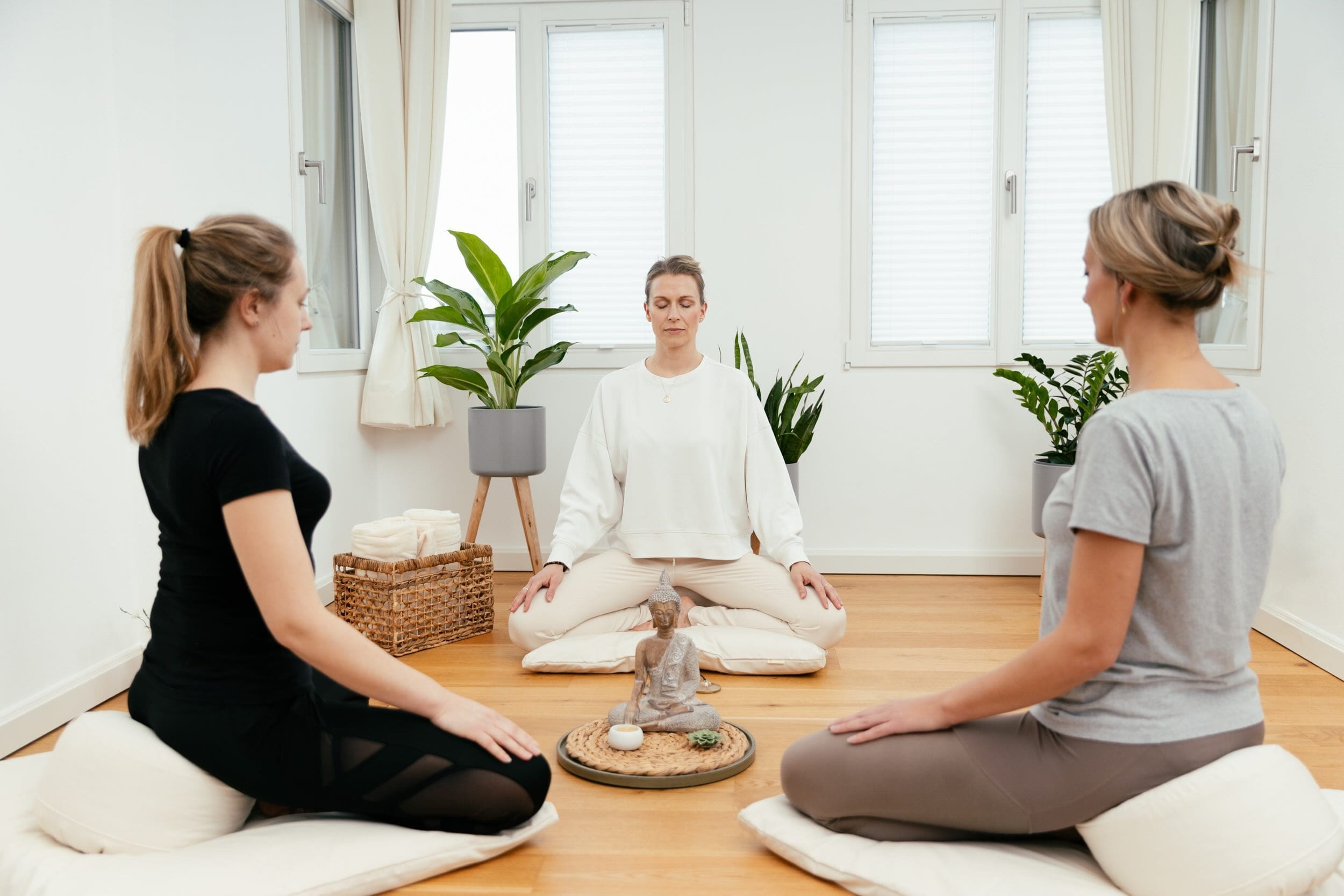 baylance-nicole-ay-mentales-wellness-retreats